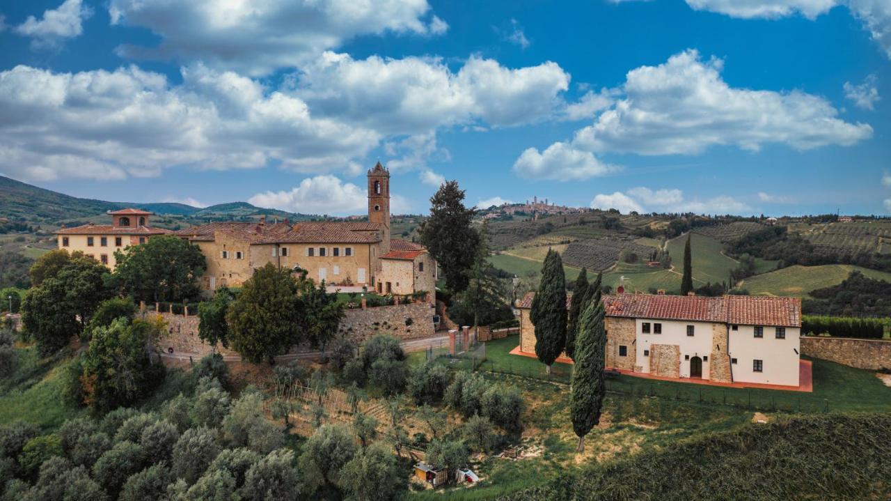 Agriturismo Castello Di Montauto 圣吉米纳诺 外观 照片