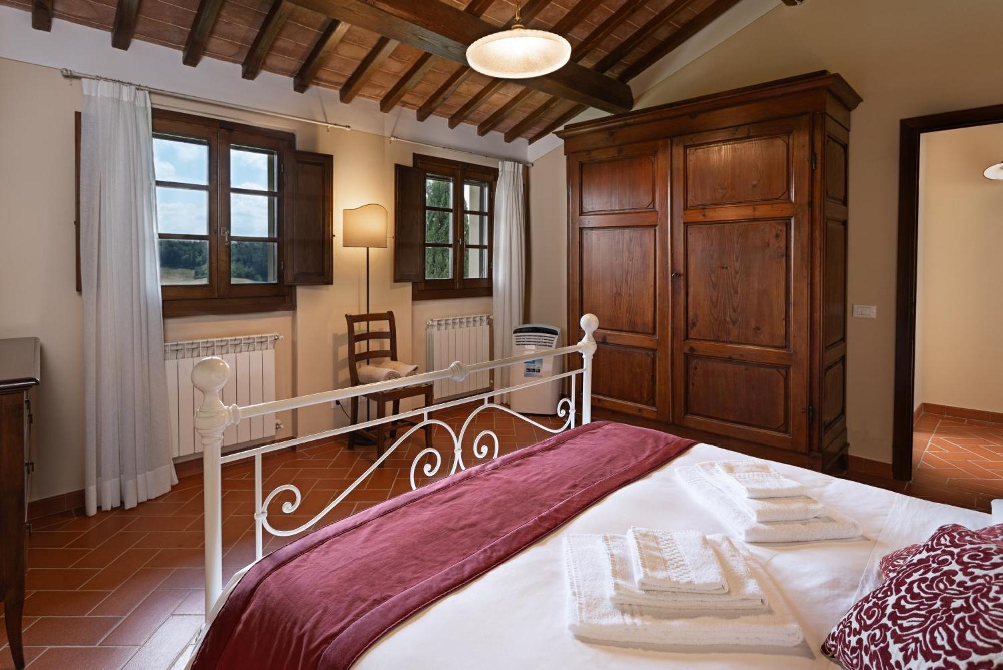 Agriturismo Castello Di Montauto 圣吉米纳诺 外观 照片