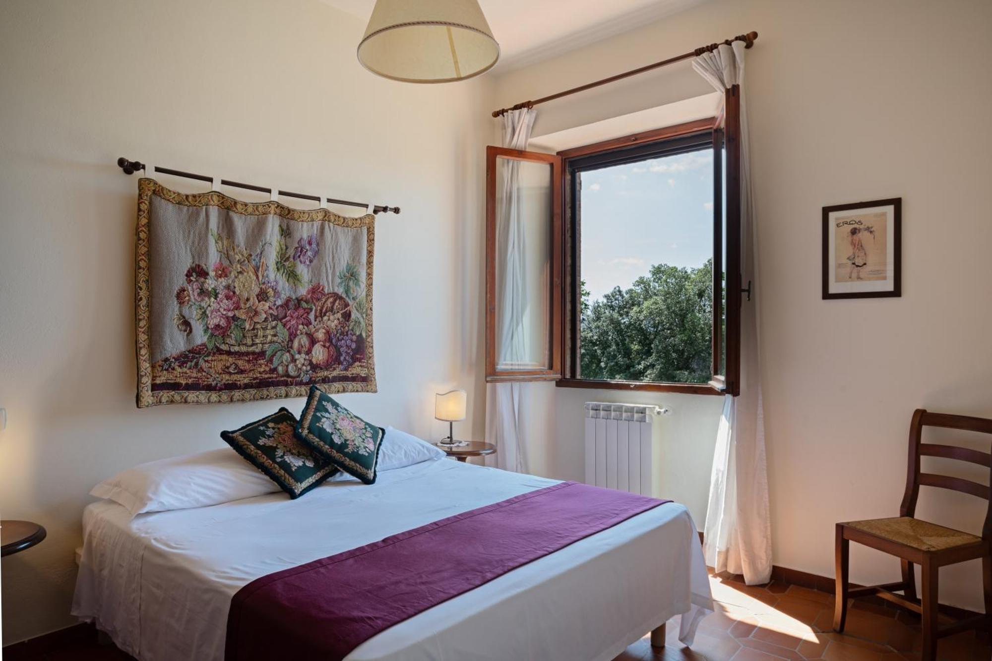 Agriturismo Castello Di Montauto 圣吉米纳诺 外观 照片